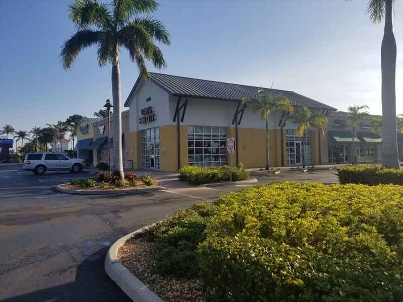 Dan's Fan City in Fort Myers, FL