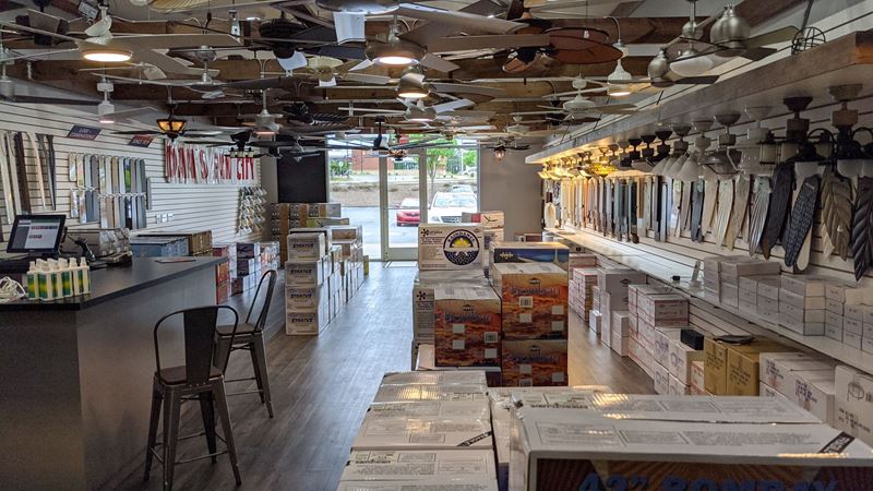 Dan's Fan City: Marietta, GA (Interior)